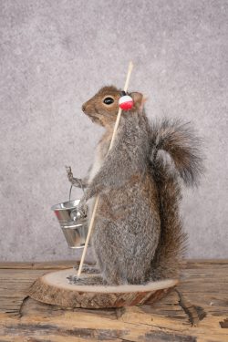 Fishing Squirrel SKU 3062 - Image 4